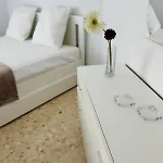 Parking Free Confort Flat In