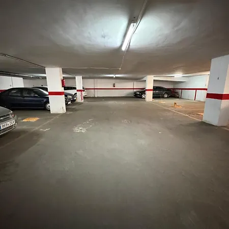 Parking Free Confort Flat In アパート