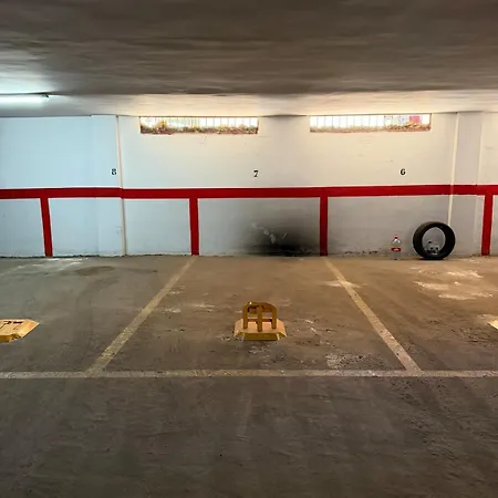 Parking Free Confort Flat In マラガ