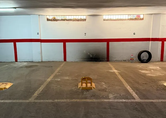 Parking Free Confort Flat In Málaga